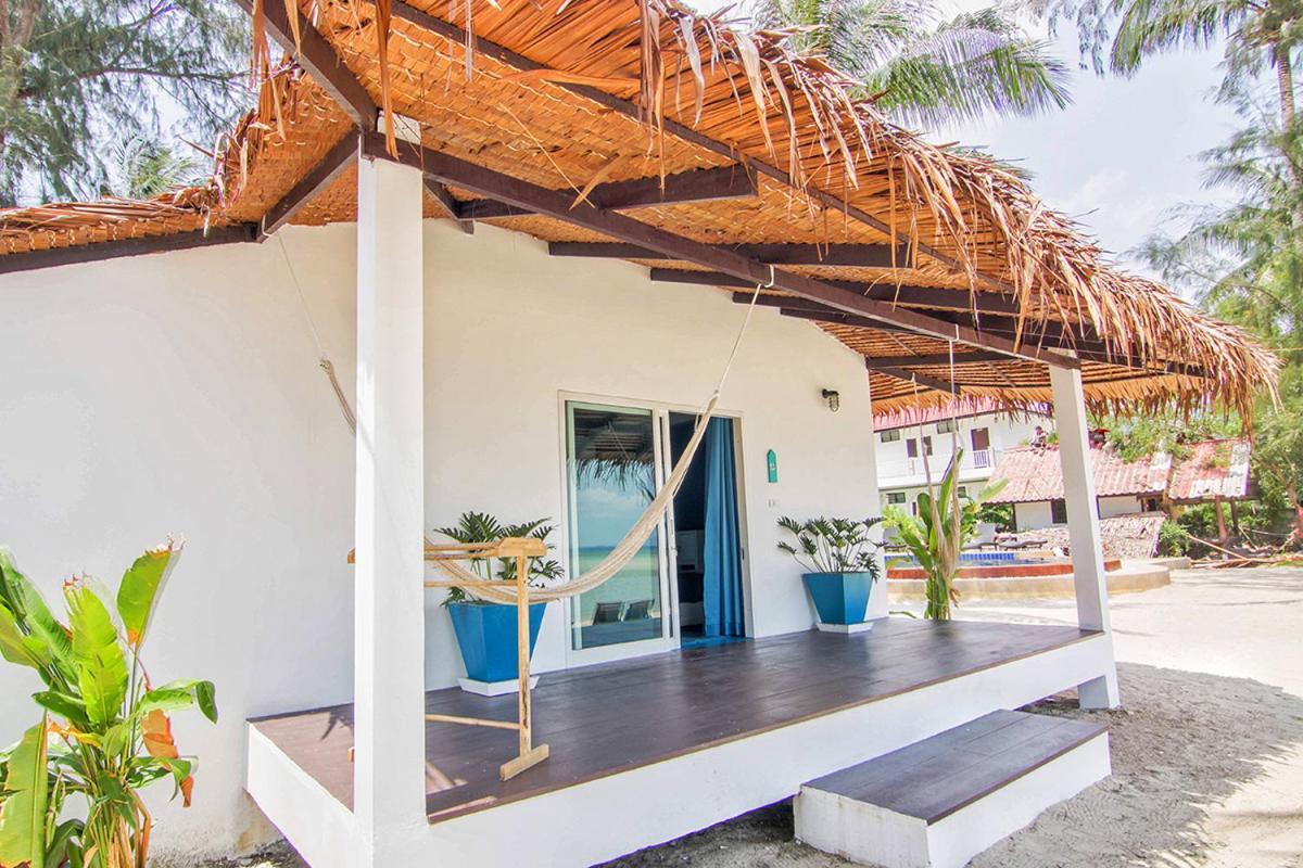 Sarana Bungalows (Adults Only) Baan Tai Exterior foto