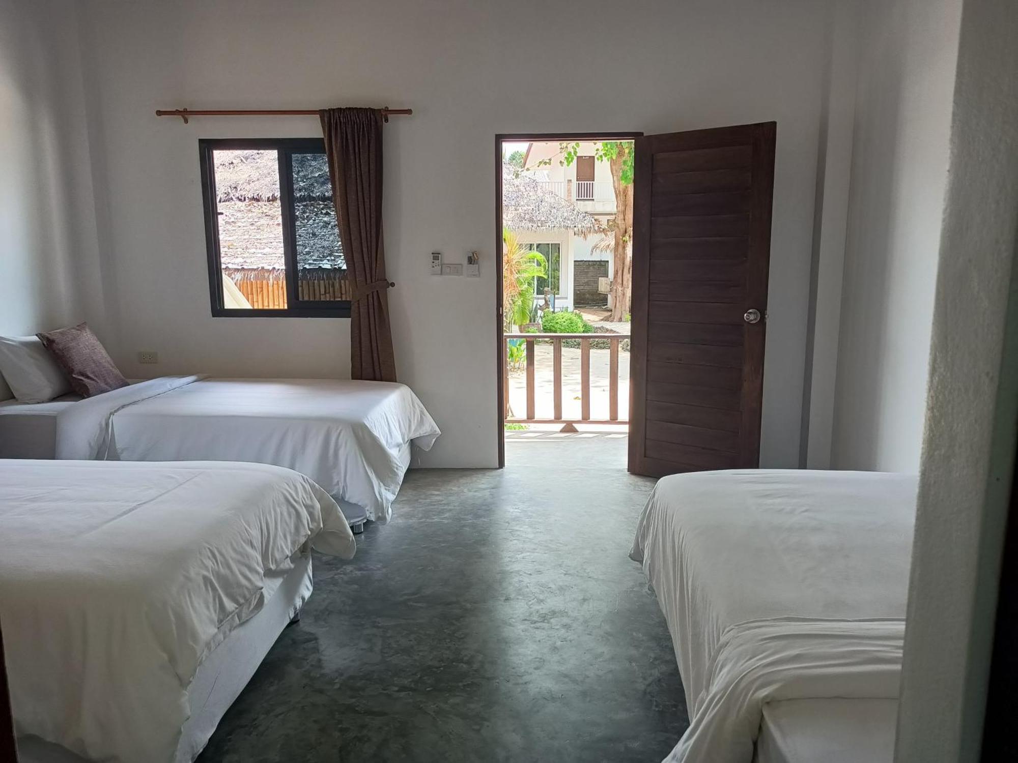 Sarana Bungalows (Adults Only) Baan Tai Habitación foto