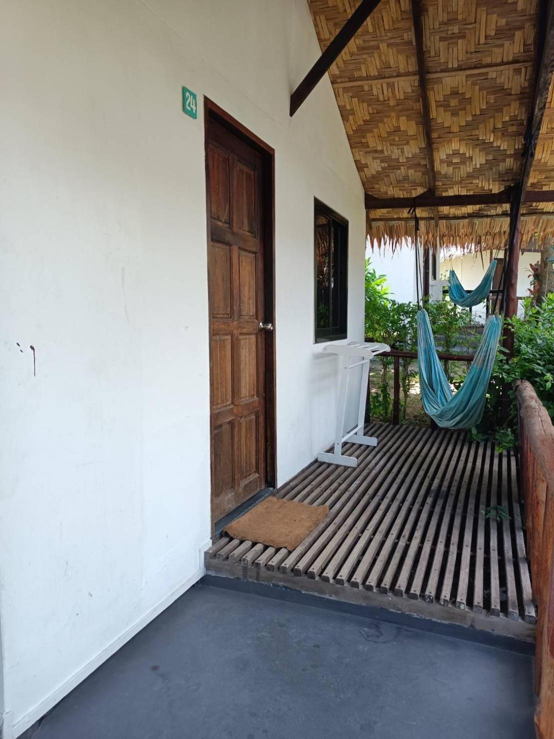 Sarana Bungalows (Adults Only) Baan Tai Exterior foto