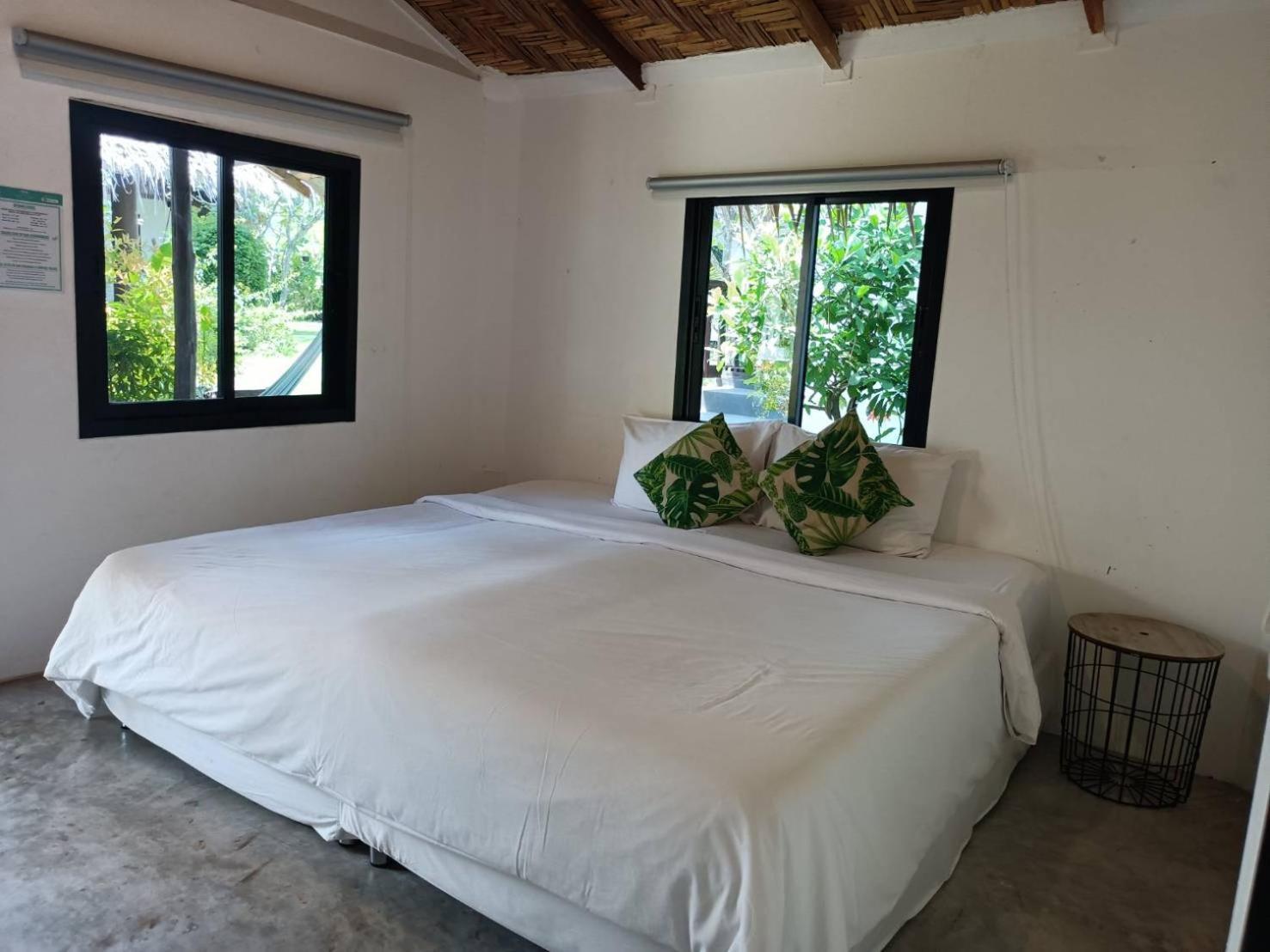 Sarana Bungalows (Adults Only) Baan Tai Exterior foto