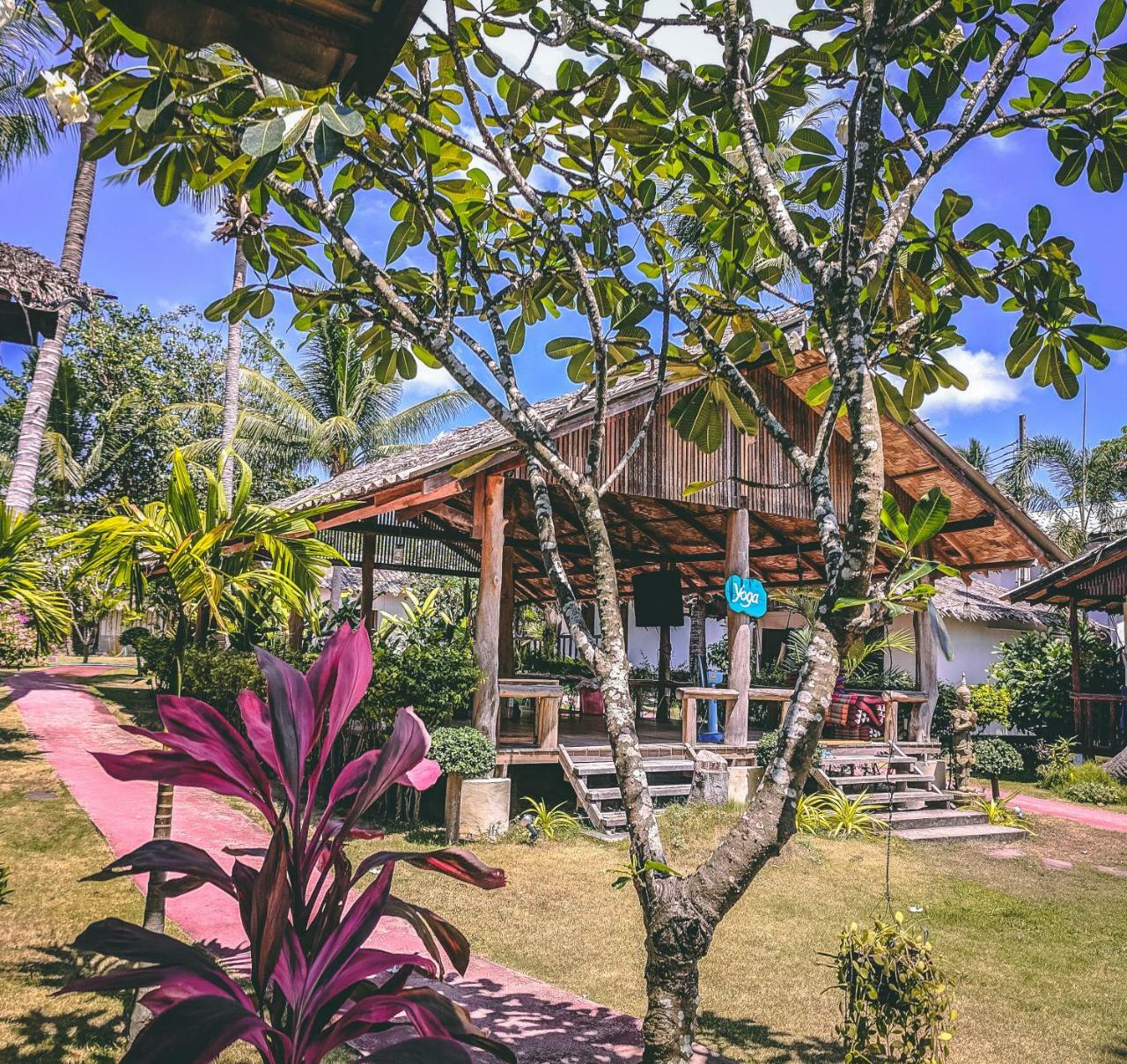 Sarana Bungalows (Adults Only) Baan Tai Exterior foto
